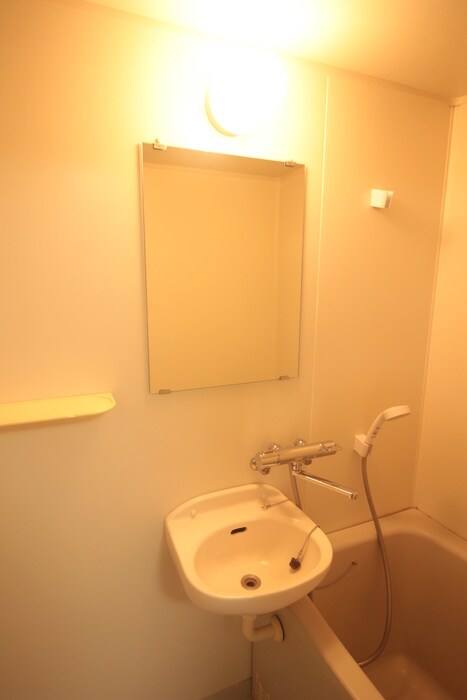 物件内観写真12　(洗面)