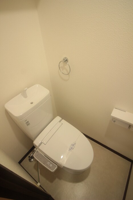 物件内観写真14　(トイレ)