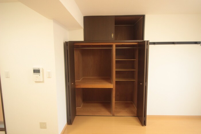 物件内観写真15　(収納)
