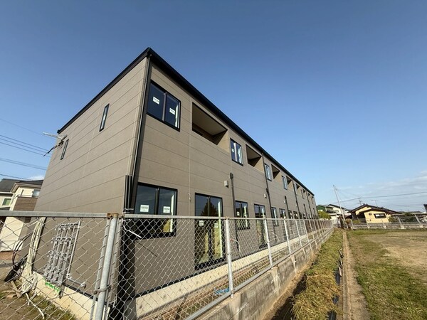 建築中