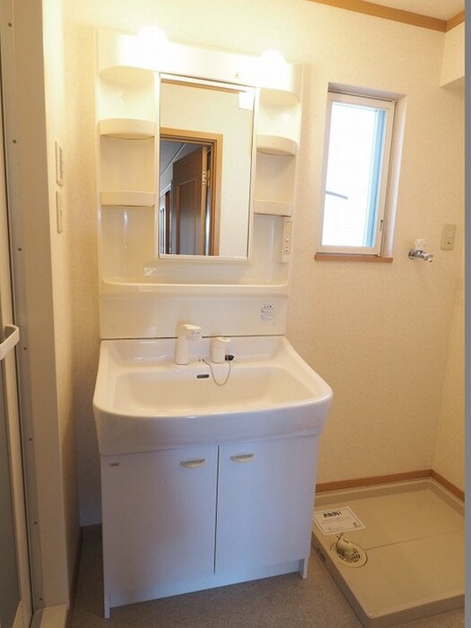 物件内観写真12　(洗面)