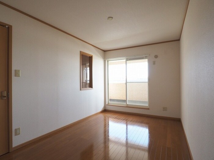 物件内観写真13　(居室)