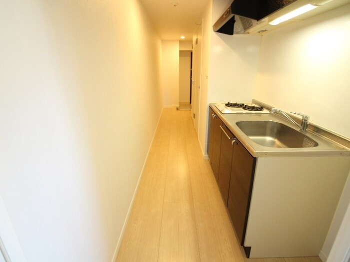 物件内観写真17　(廊下)