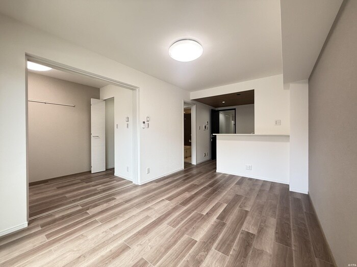 物件内観写真6　(居室)