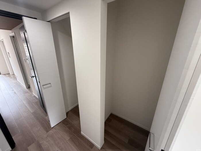 物件内観写真11　(収納)