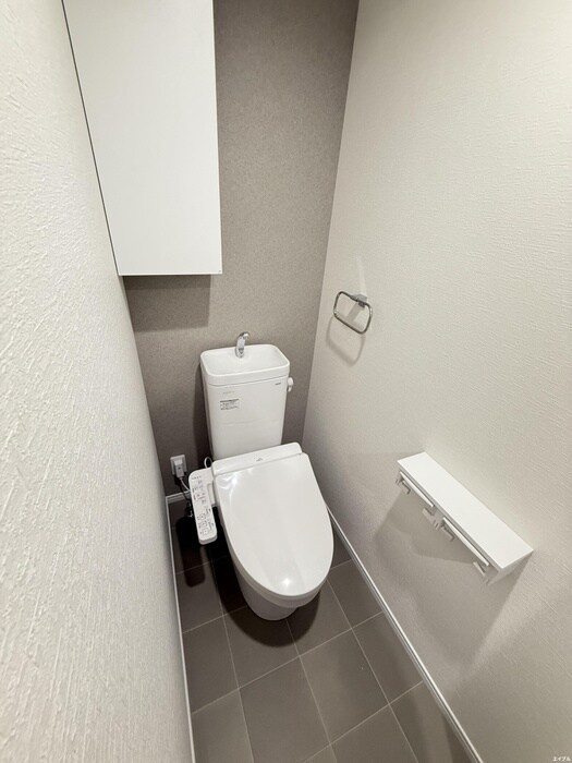 物件内観写真14　(トイレ)