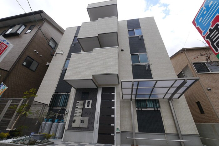 物件外観写真1　(外観写真)