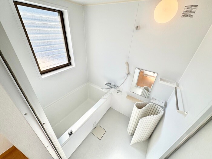 物件内観写真11　(バス／シャワールーム等)