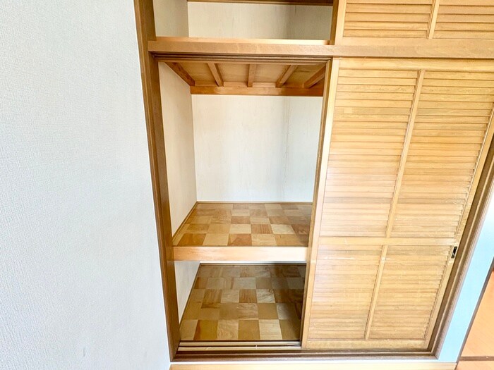 物件内観写真14　(収納)