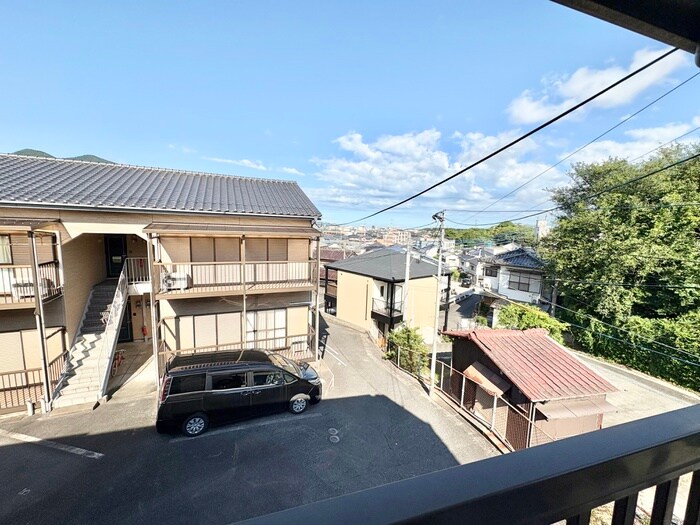 物件内観写真16　(室内からの展望)