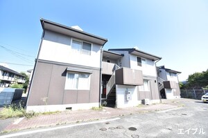 エクセルクロ－バ－Ｂ棟外観写真