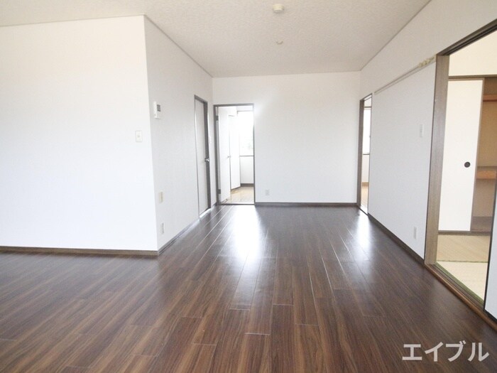 物件内観写真5　(居室)