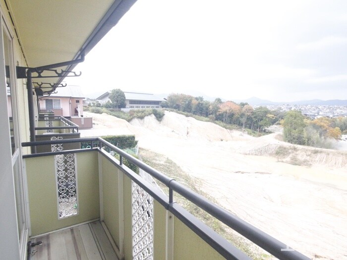 物件内観写真18　(ベランダ・バルコニー)