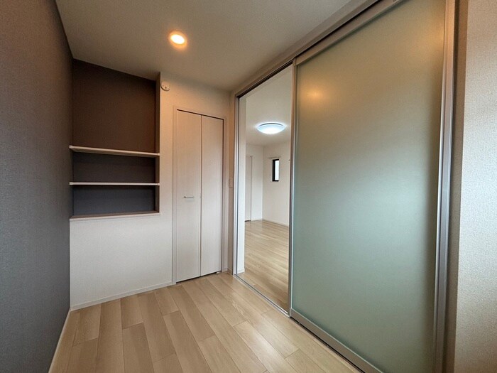 物件内観写真9　(居室)