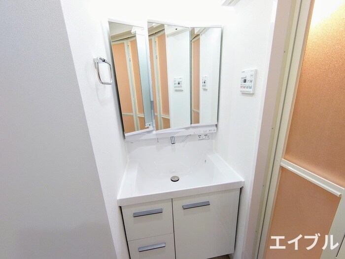 物件内観写真10　(洗面)