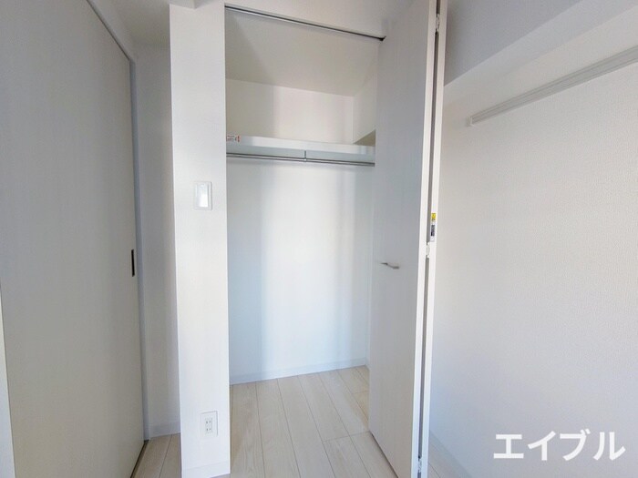 物件内観写真13　(収納)