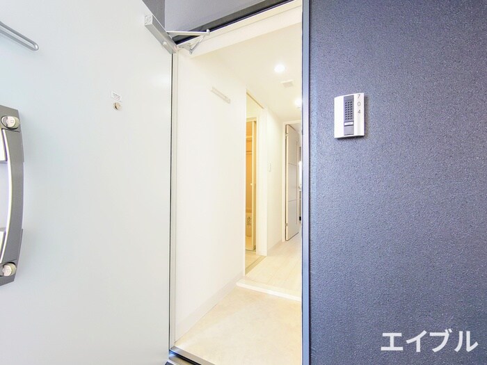 物件内観写真14　(玄関)