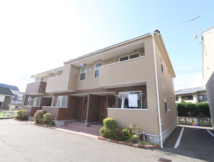 物件外観写真3　(外観写真)