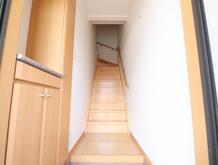 物件内観写真16　(廊下)