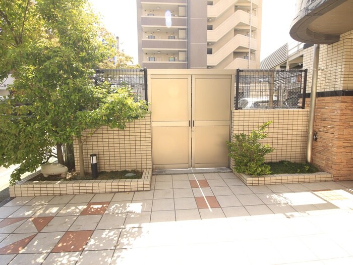 物件外観写真3　(建物設備)