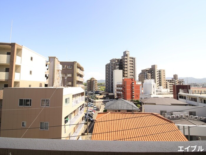 物件内観写真19　(室内からの展望)