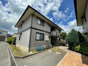 JUSTS SOREIL  A棟外観写真