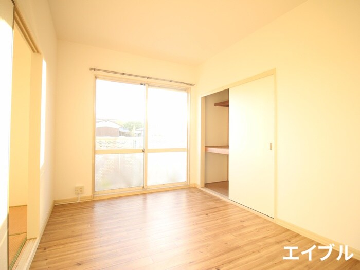 物件内観写真22　(居室)