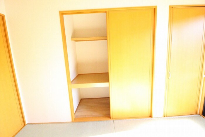 物件内観写真8　(収納)