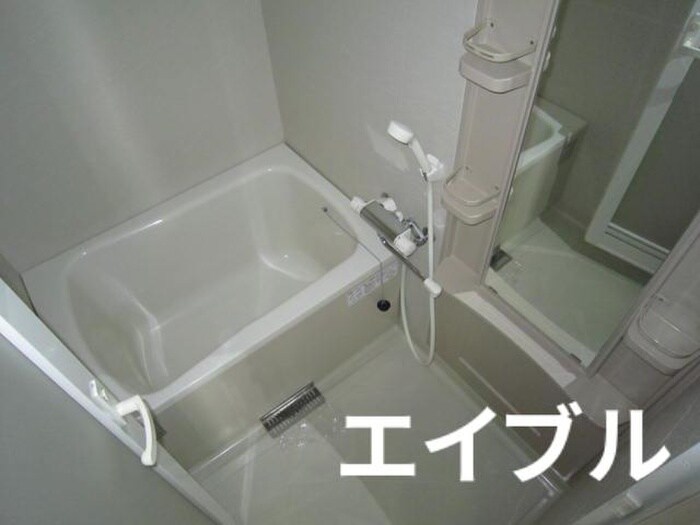 物件内観写真12　(バス／シャワールーム等)