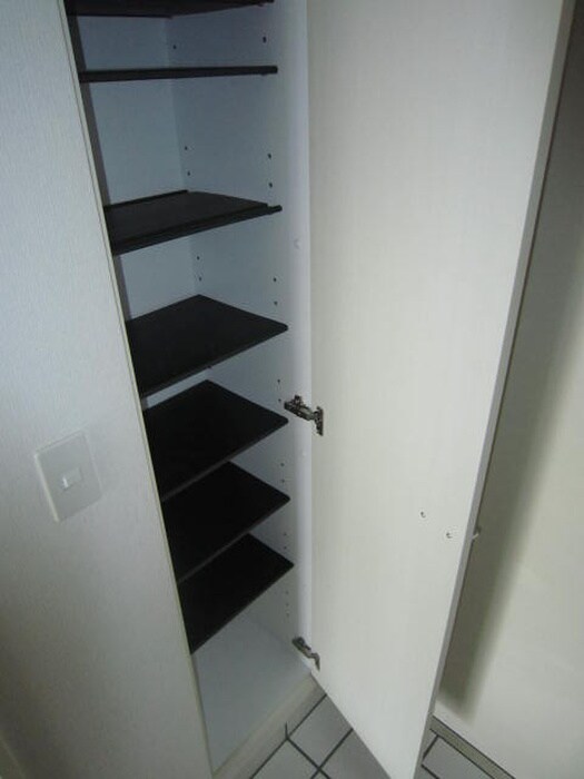 物件内観写真17　(靴箱)