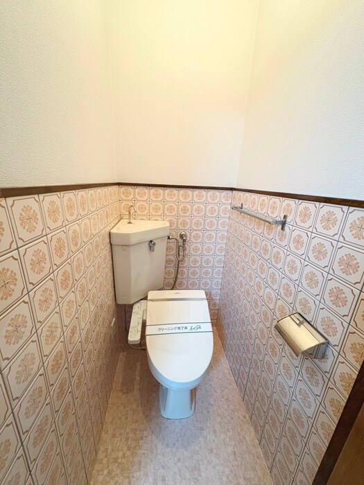 物件内観写真9　(トイレ)