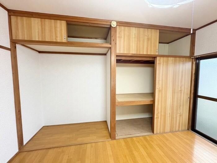 物件内観写真11　(収納)