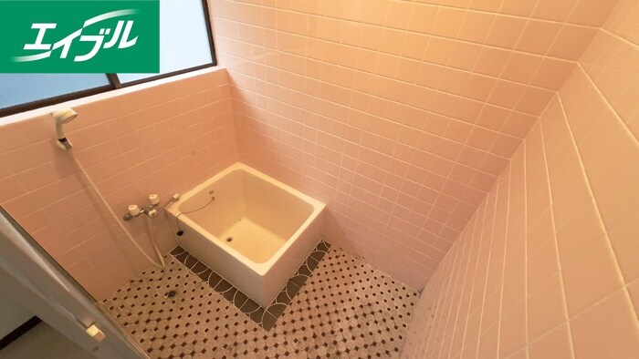 物件内観写真10　(バス／シャワールーム等)