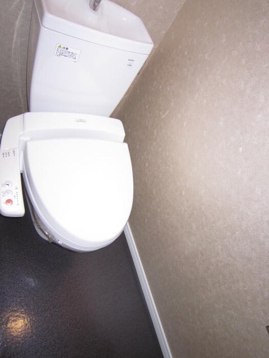 物件内観写真12　(トイレ)