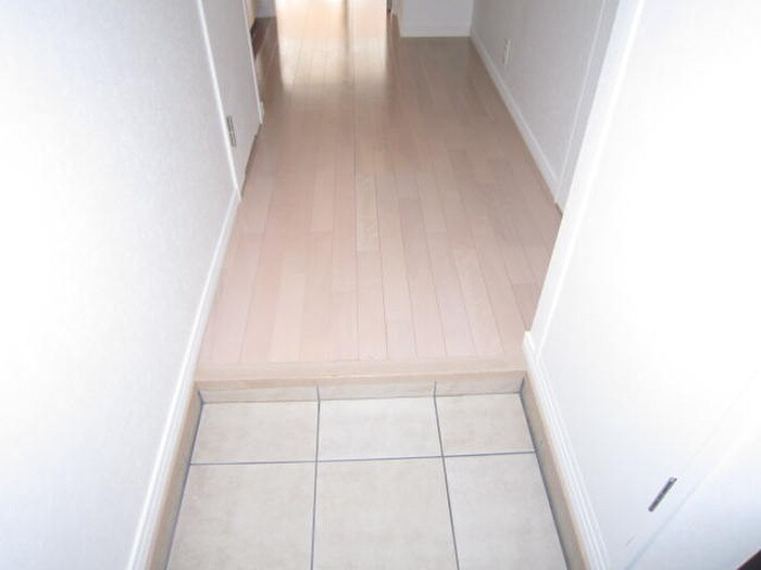 物件内観写真14　(靴箱)