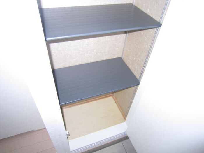 物件内観写真16　(靴箱)