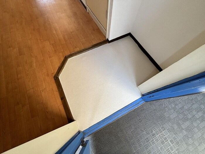 物件内観写真15　(玄関)