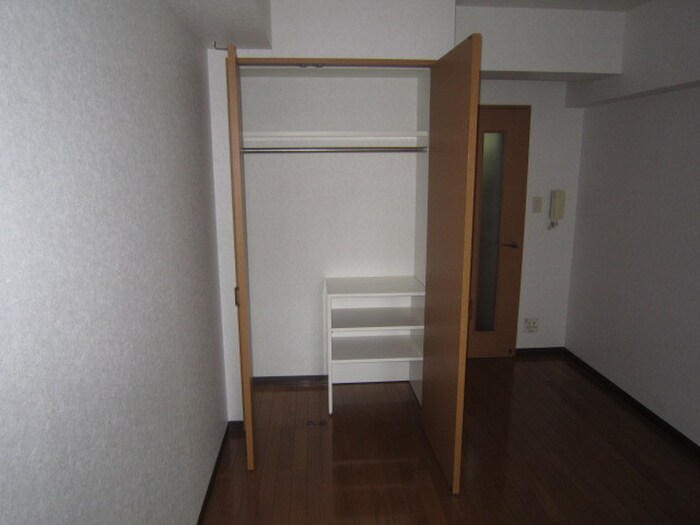 物件内観写真12　(収納)