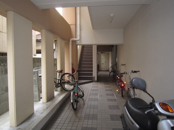 駐輪場