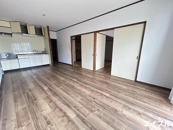 物件内観写真8　(居室)