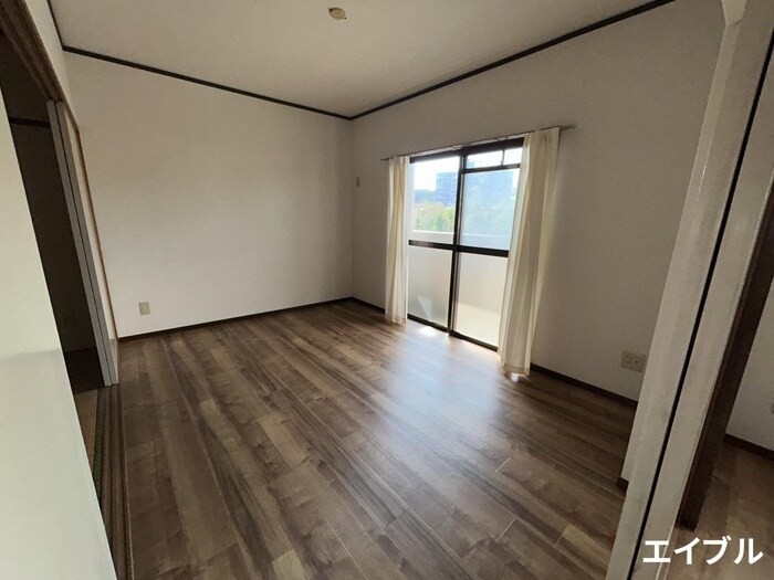 物件内観写真16　(居室)