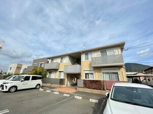 メゾンドマシェリＢ棟外観写真