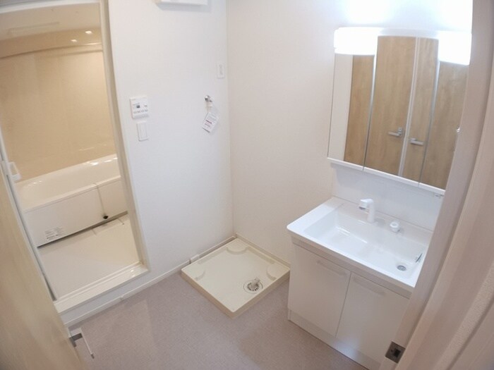 物件内観写真10　(洗面)