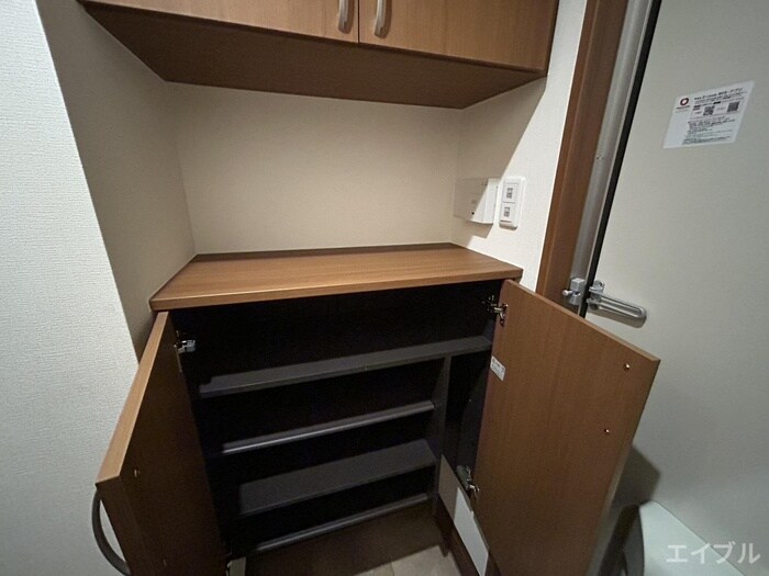 物件内観写真16　(靴箱)