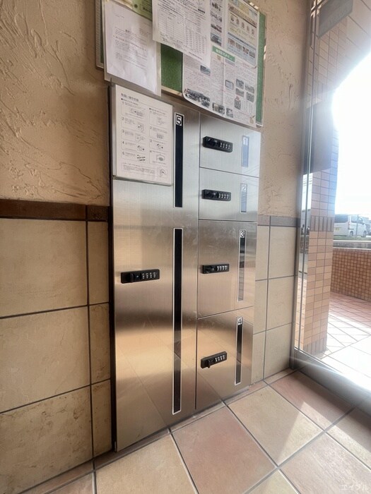 物件外観写真6　(建物設備)