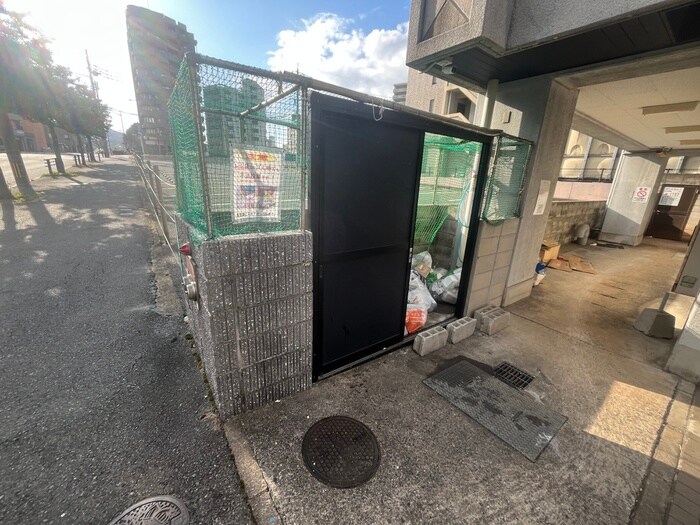 物件外観写真3　(建物設備)