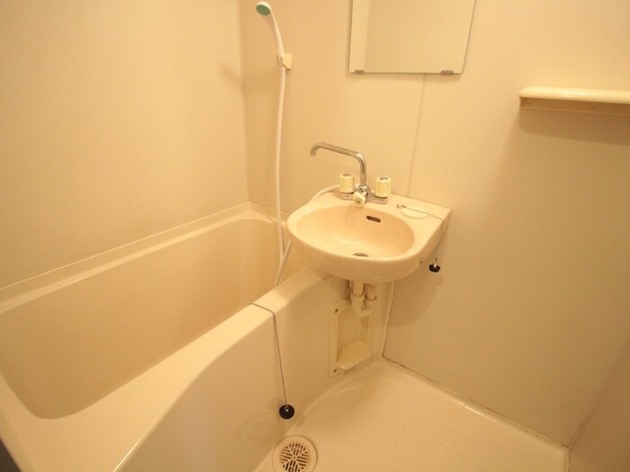 物件内観写真13　(バス／シャワールーム等)