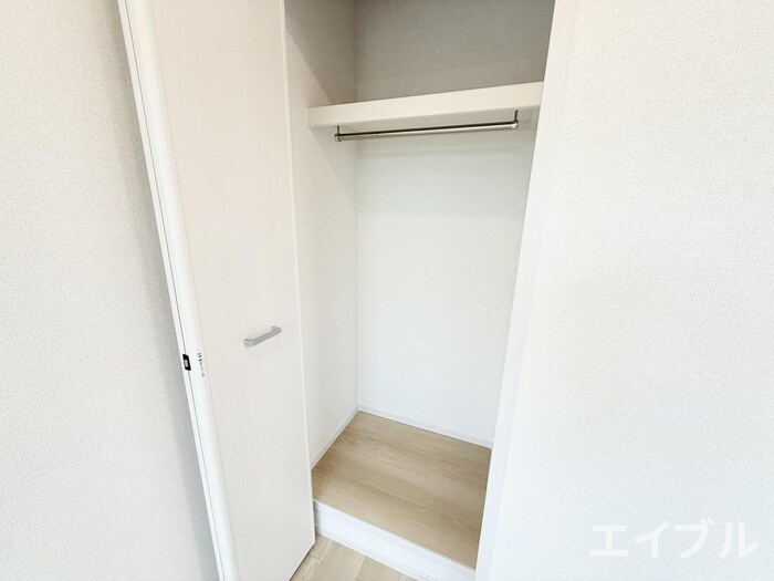 物件内観写真16　(収納)