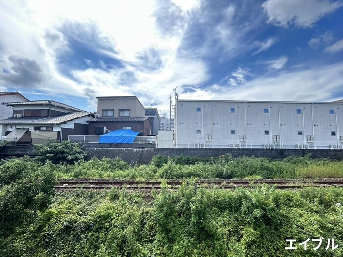 物件内観写真14　(室内からの展望)