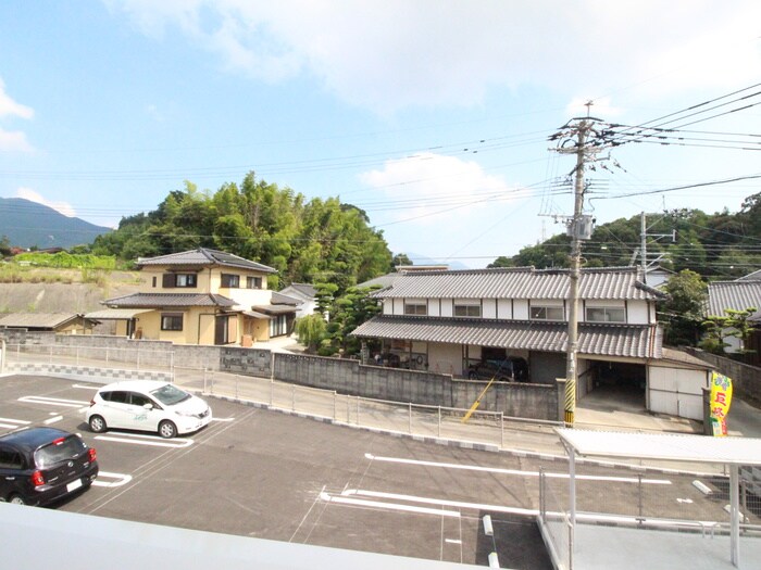 物件内観写真12　(室内からの展望)